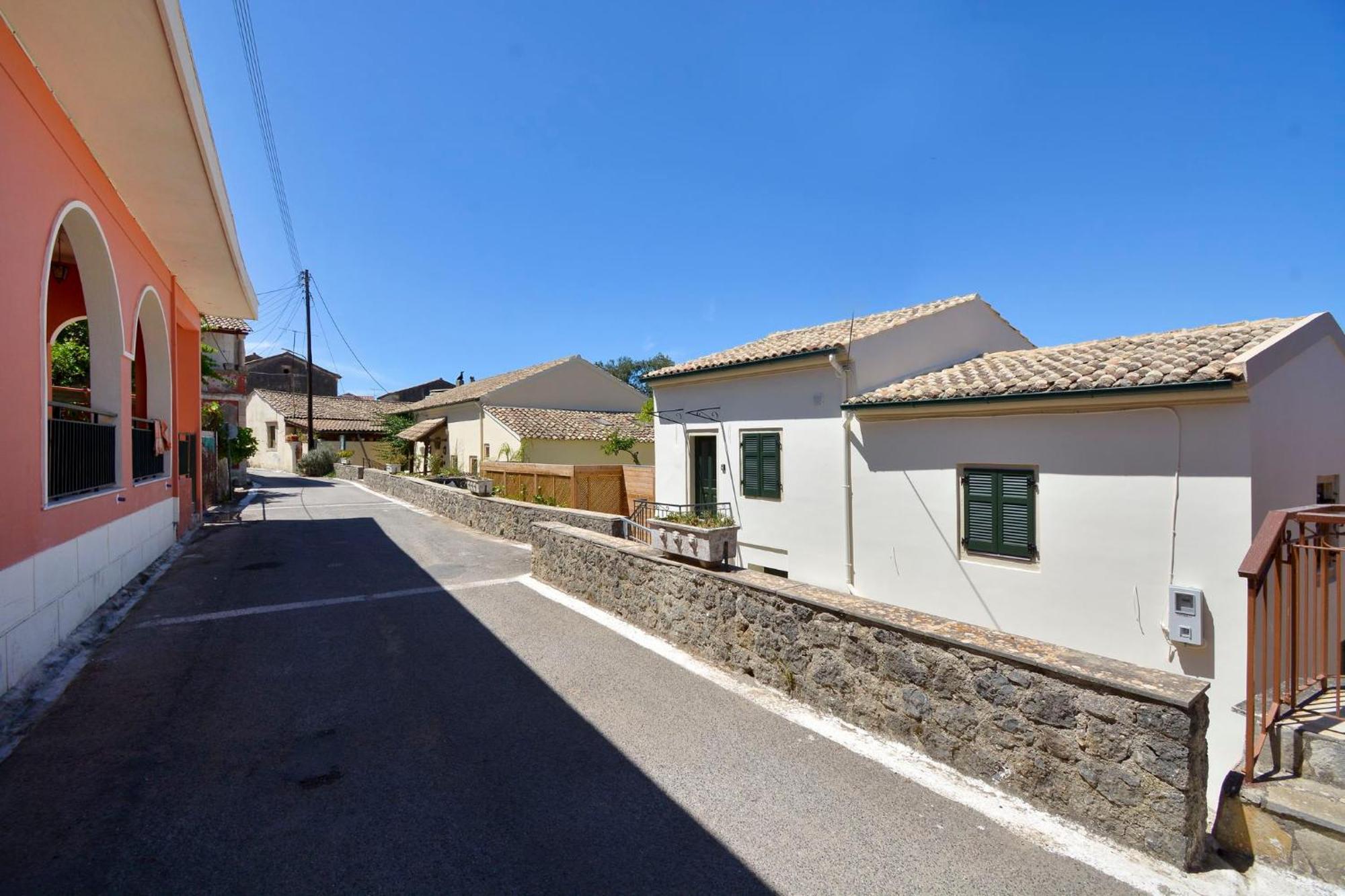 Villa Papaspiros Kouramádes エクステリア 写真