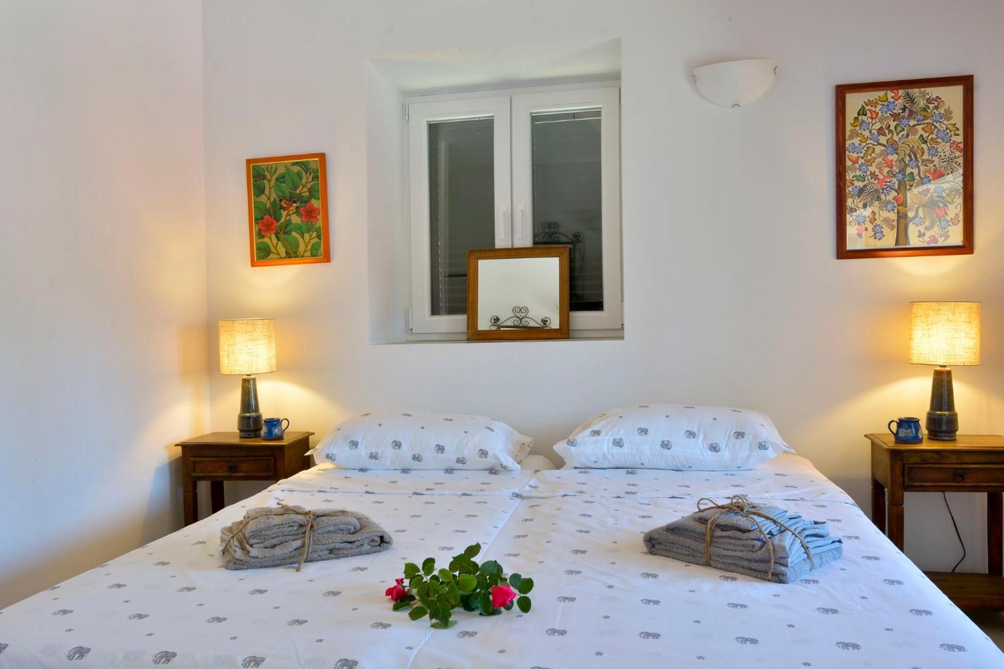 Villa Papaspiros Kouramádes エクステリア 写真